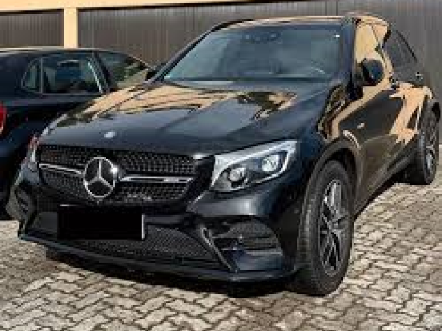 MB GLC 2018 Without engine and gearbox - 1/2