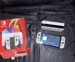 Nintendo switch Oled White!!