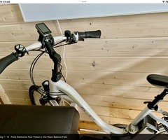 4 Als Nieuwe Elektrische Flyer Fietsen 2 keer een Set T-Serie + Zilver Wit kleurige