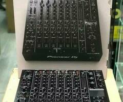 Pioneer CDJ-3000 , Pioneer DJM-A9 , Pioneer CDJ-2000NXS2,  DJM-900NXS2, Pioneer DJM-V10-LF,  DJM-S11 - 4