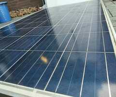 7x zonnepanelen en Sunnyboy Omvormer / 7x Solarmodule und Sunnyboy Wechselrichter