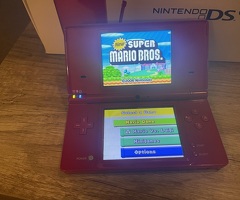 Nintendo DSI Rood