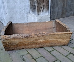 Robuste antike alte Holzkiste, Kastentrog, 53 x 34 x 19 cm, Etage 3