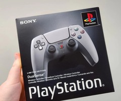 Playstation 5 controller limited