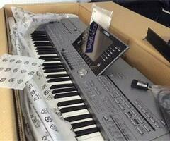 Yamaha Tyros 5 Keyboard-Synthesizer (76 Tasten) zu verkaufen