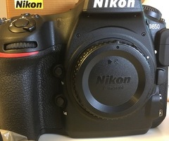 Neue Nikon D850 (24-120 mm) 45,7-MP-Digital-Spiegelreflexkamera