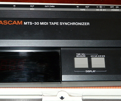 Tascam Teac Professinal divison MTS-30 Midi tape synchronize - 1
