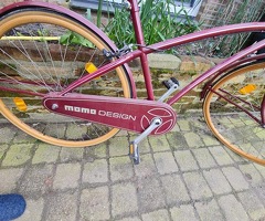 Momo Design Fahrrad mit hölzernen Felgen!